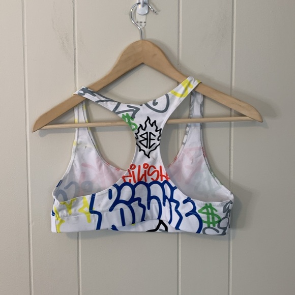Billie Eilish x Freak City Graffiti Sports Bra Size Extra Large (RARE) - Picture 5 of 5